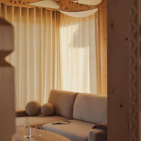 Lovelia Luxury