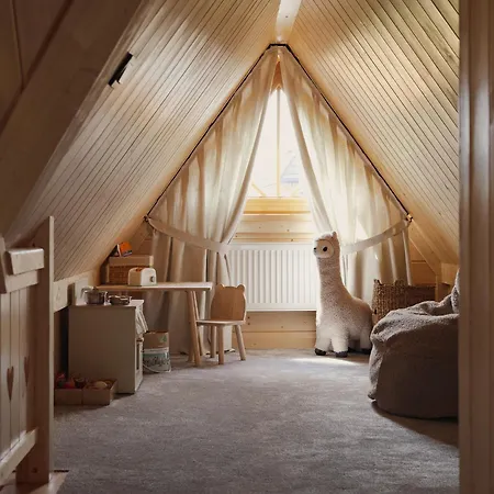 Lovelia Luxury Villa