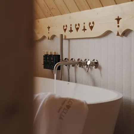 Lovelia Luxury